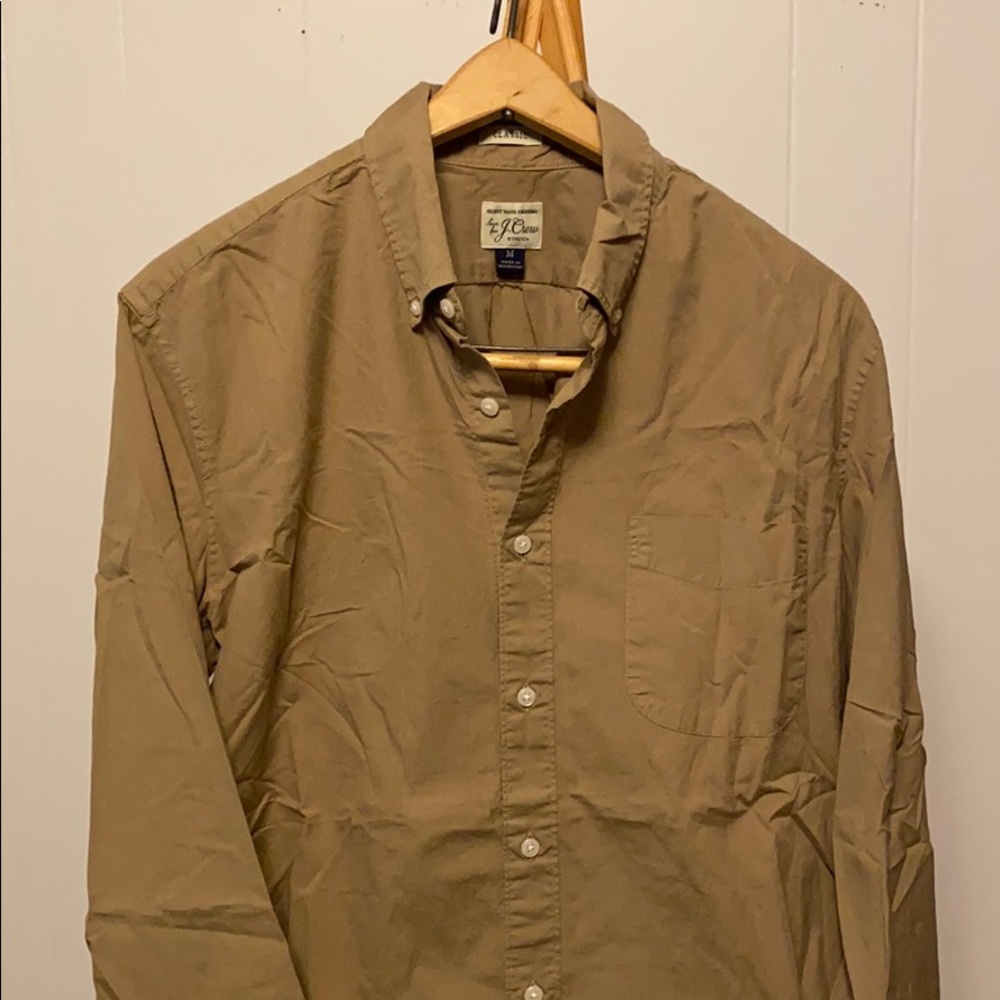 Men’s Medium Fit Lightweight Oxford Button Down